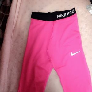 Nike pro leggings medium